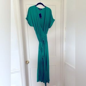NWT Eloquii Green Maxi Wrap Dress (Size 16)